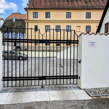 Residence Wurmfeld - Rodinny Apartman S 3 Loznicemi Český Krumlov Exteriör bild
