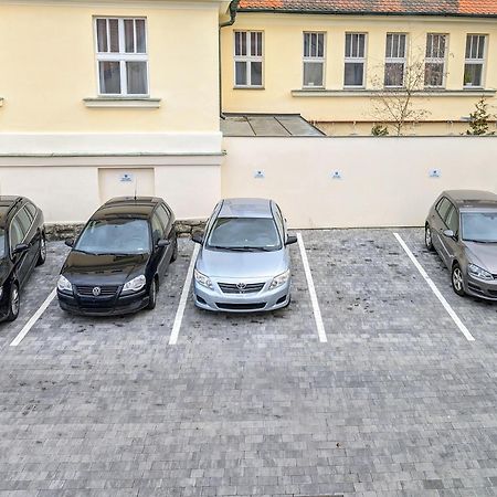 Residence Wurmfeld - Rodinny Apartman S 3 Loznicemi Český Krumlov Exteriör bild