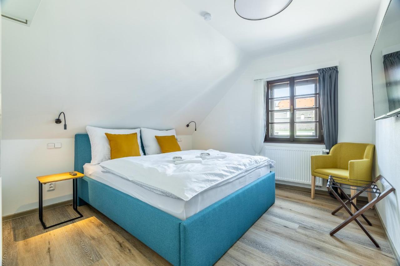 Residence Wurmfeld - Rodinny Apartman S 3 Loznicemi Český Krumlov Exteriör bild